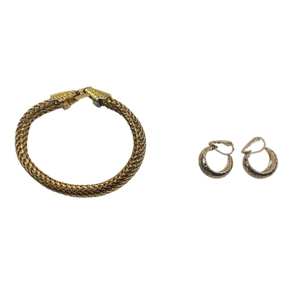 Black & Gold 16” Necklace, Earrings & Bracelet - Picture 4 of 11